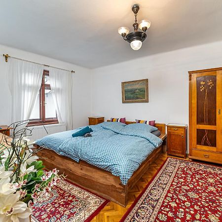 אולומוץ Central Apartment מראה חיצוני תמונה